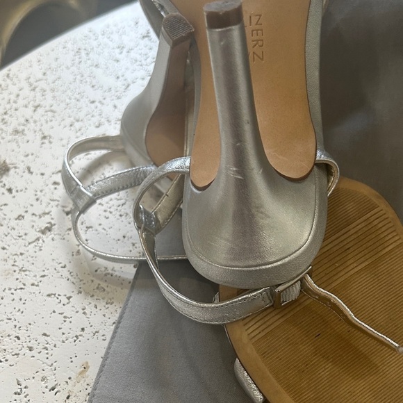 Naturalizer Kia Silver Rhinestone Heels Ankle Strap Women's 7 - Picture 5 of 5